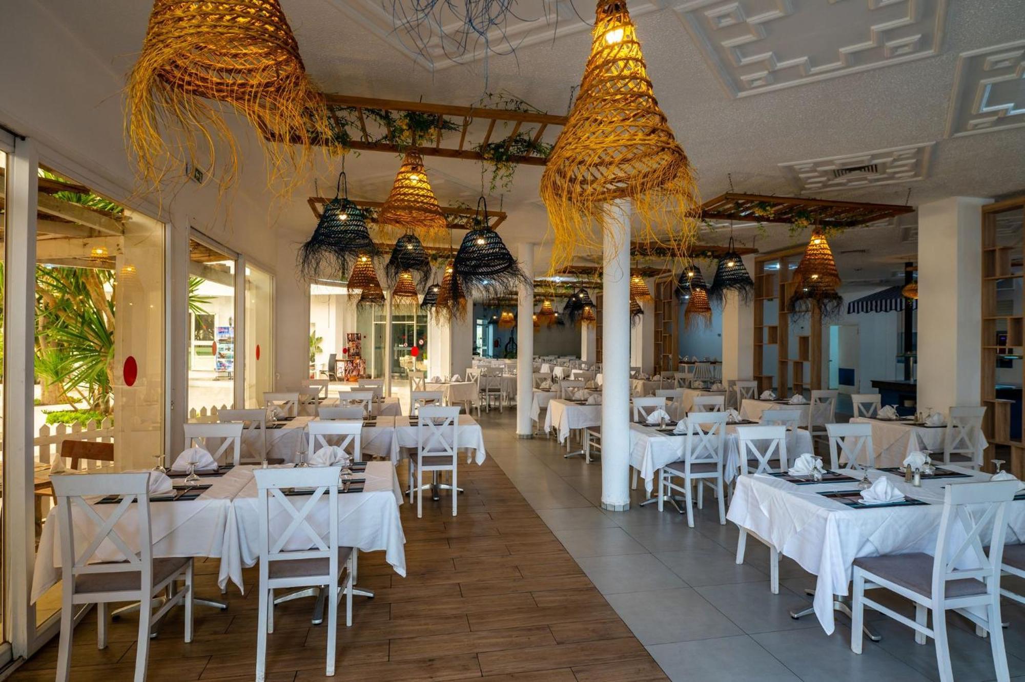 Hotel Golden Tulip President Hammamet Exterior foto